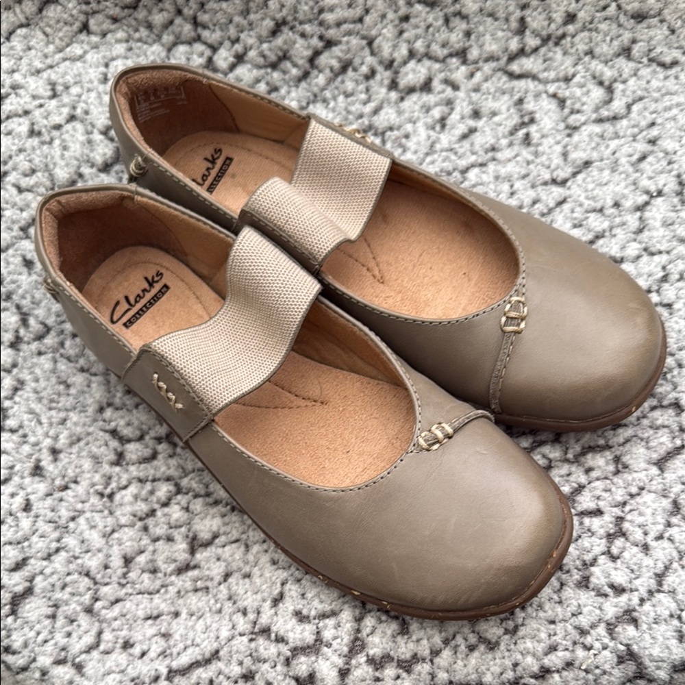 Women's Clarks Medora Elie Sage Leather Mary Jane Soft Cushion